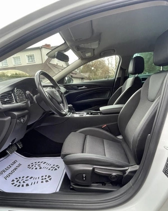 Opel Insignia cena 58500 przebieg: 183000, rok produkcji 2018 z Pieniężno małe 466